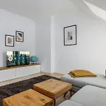 Home By Doni I Serviced Apartments I Ruhig I Zentral Nahe Rmcc, Staatsheater & Landtag
