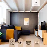 Dachgeschoss-Apartment / ruhig / zentrale Lage nahe Staatstheater / HBF